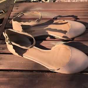 Crown Vintage Chantel flats